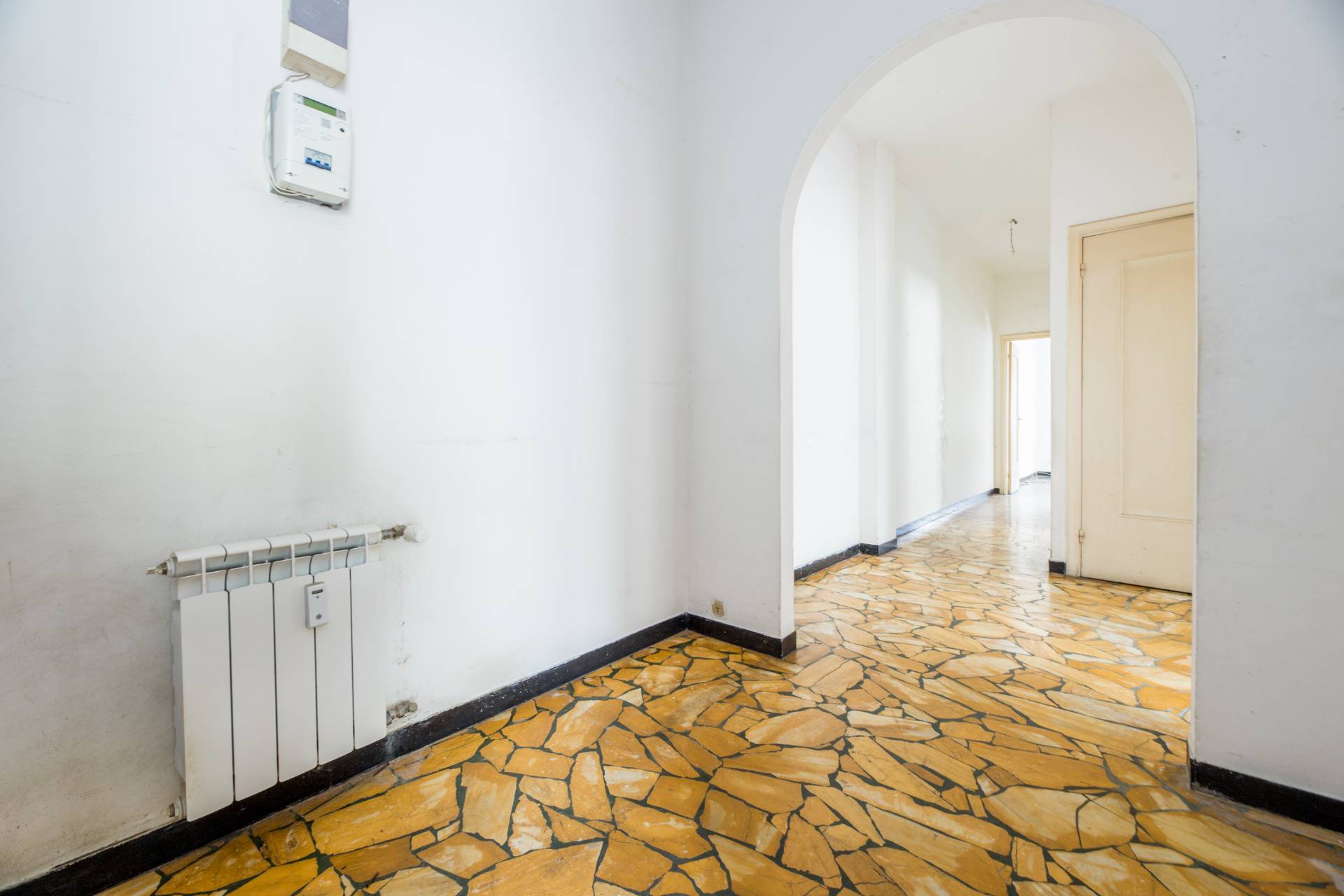 Appartamento in vendita a Genova, Molassana