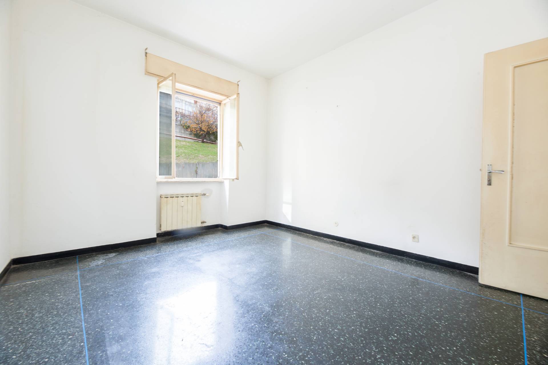 Appartamento in vendita a Genova, Molassana