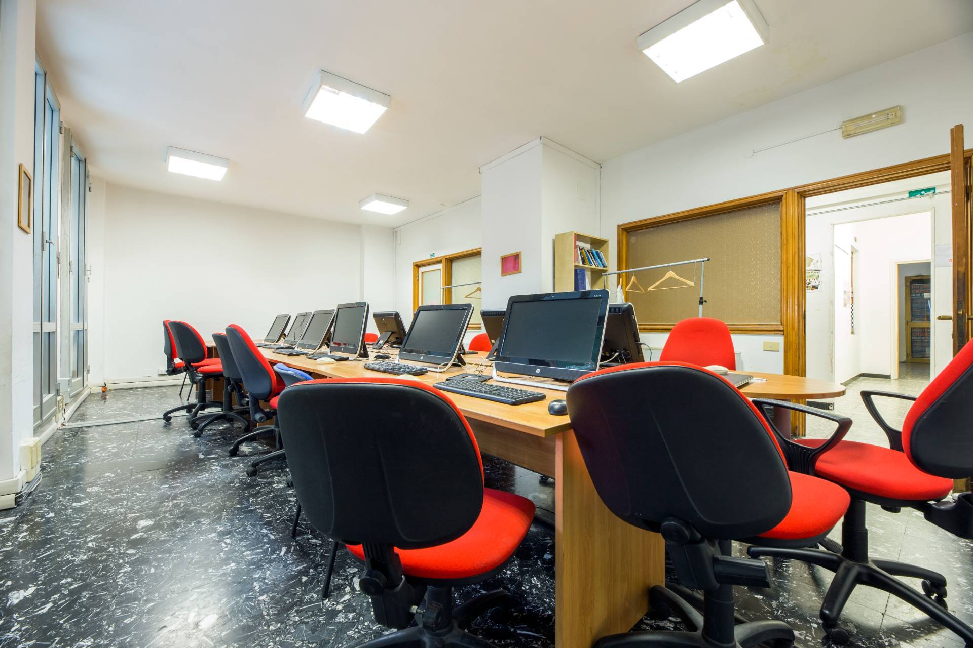 Studio/Ufficio in vendita a Genova, Centro Storico