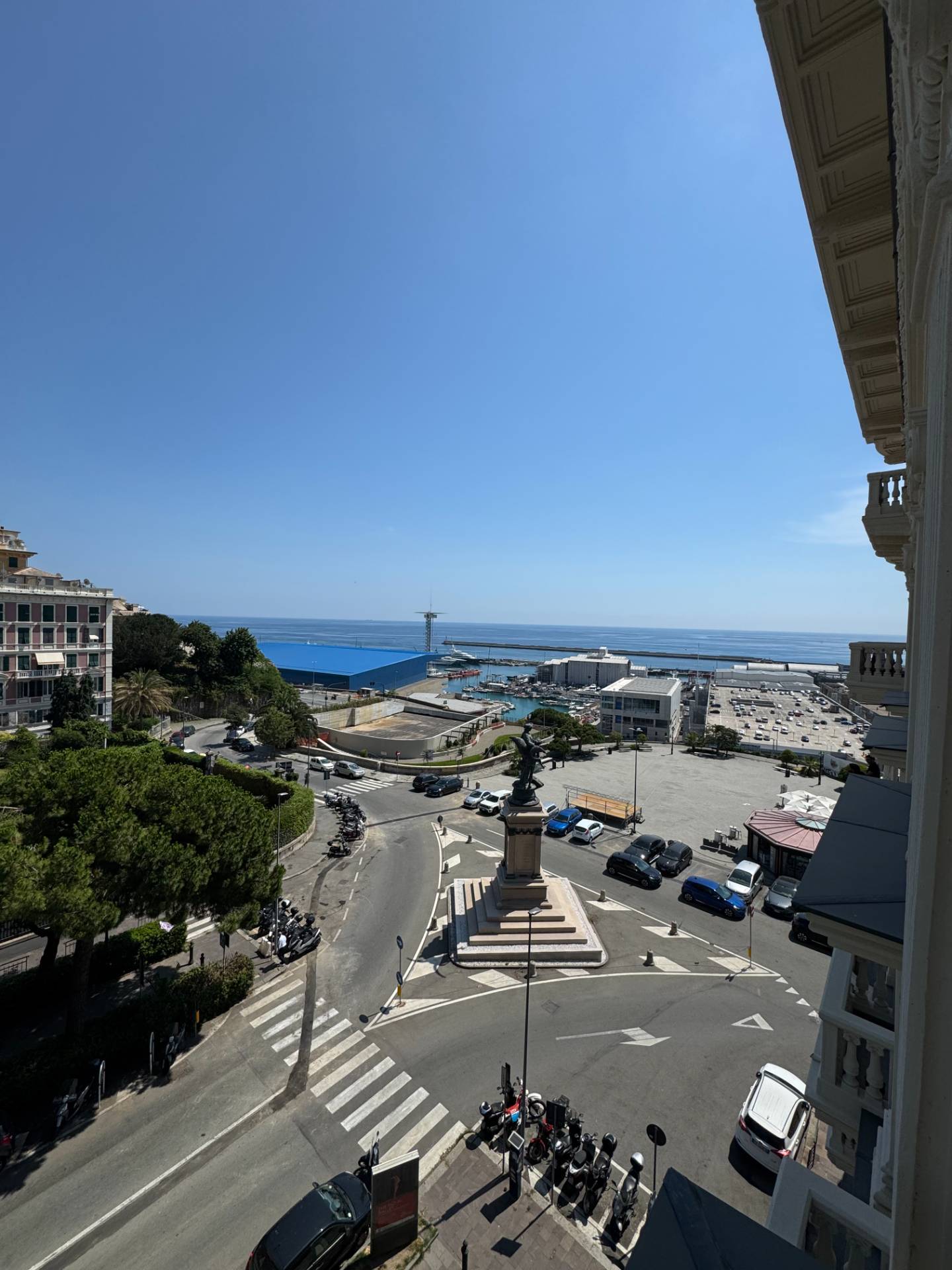 Studio/Ufficio in affitto a Genova, Carignano