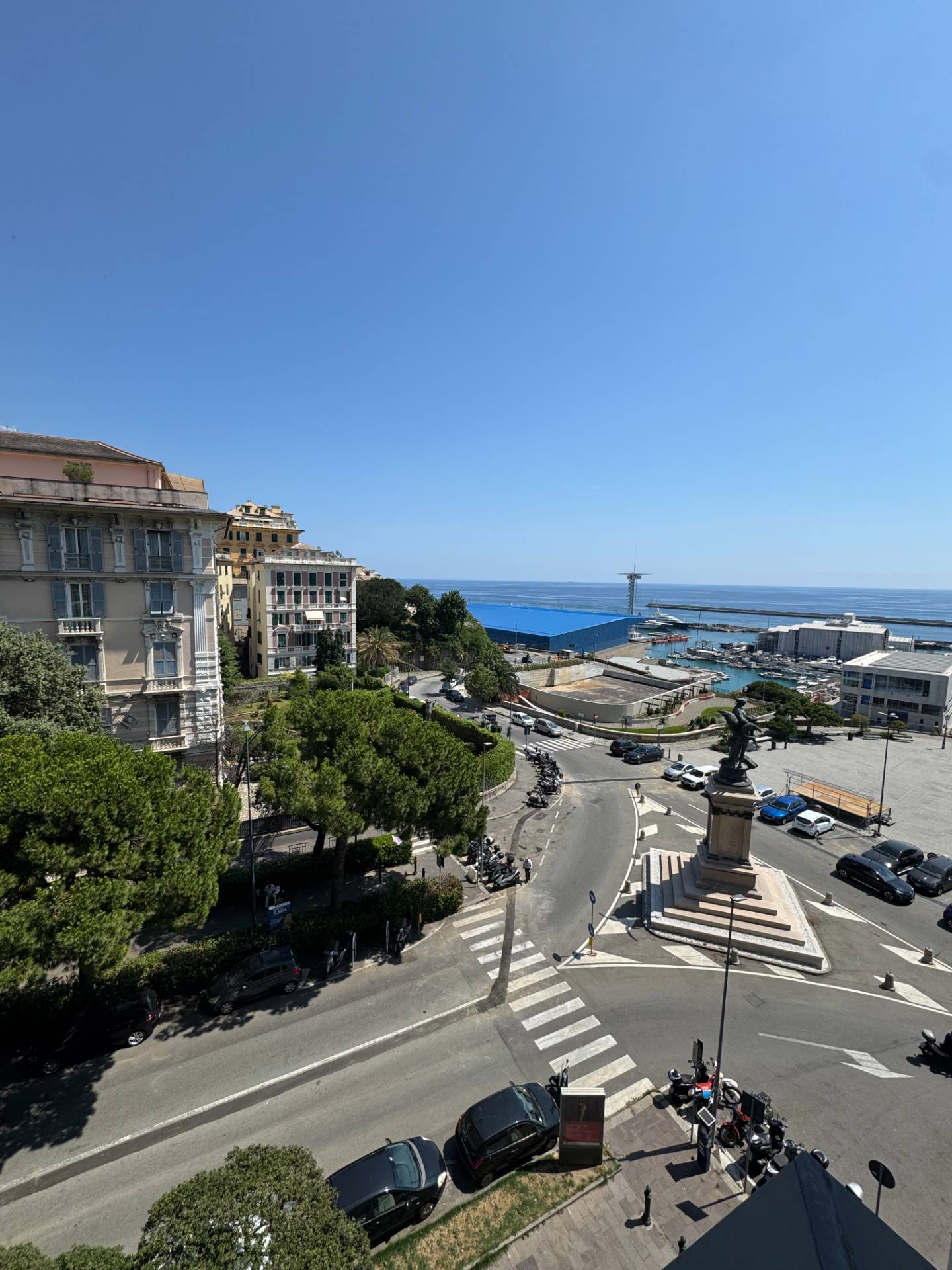 Studio/Ufficio in affitto a Genova, Carignano