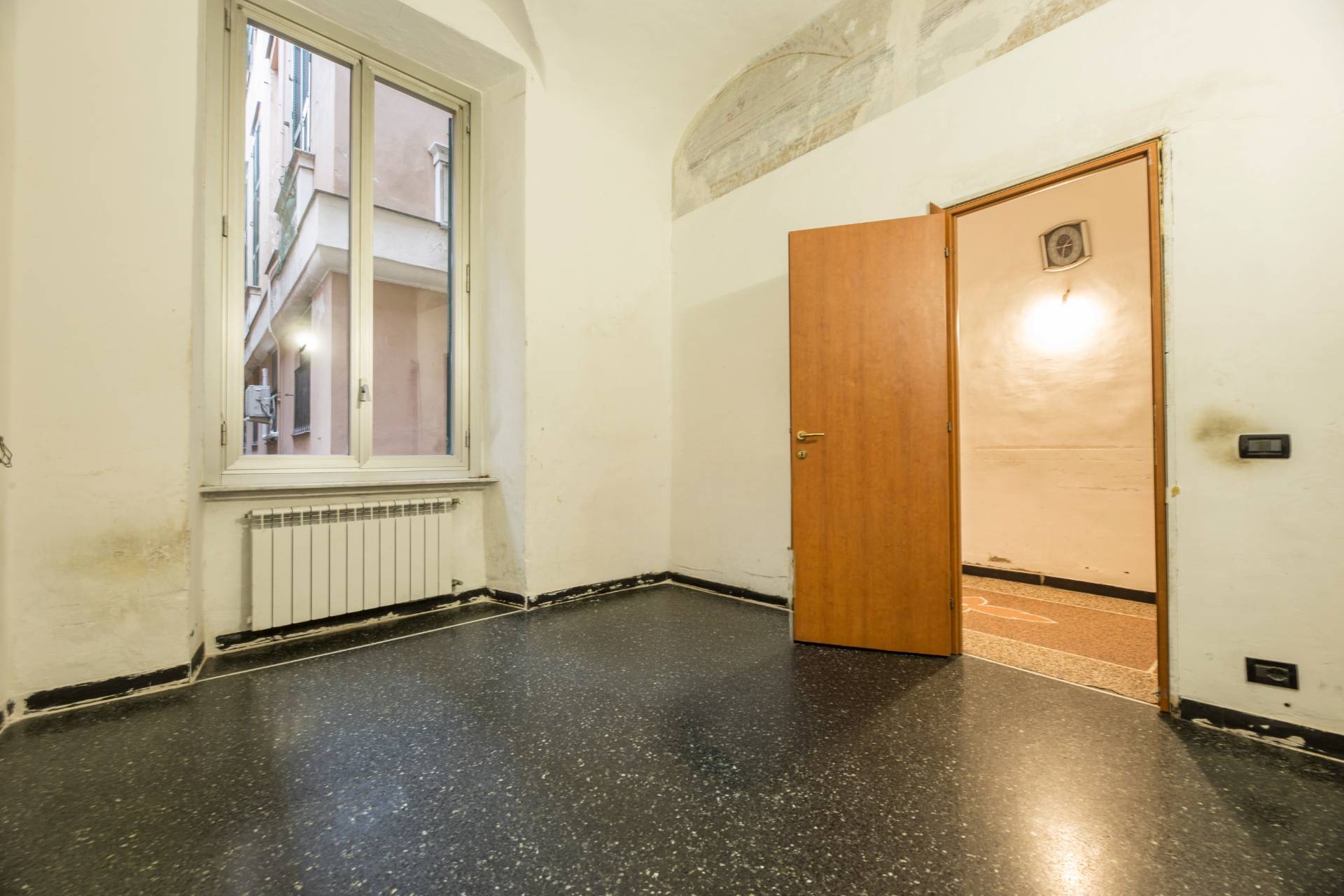 Appartamento in vendita a Genova, Centro Storico