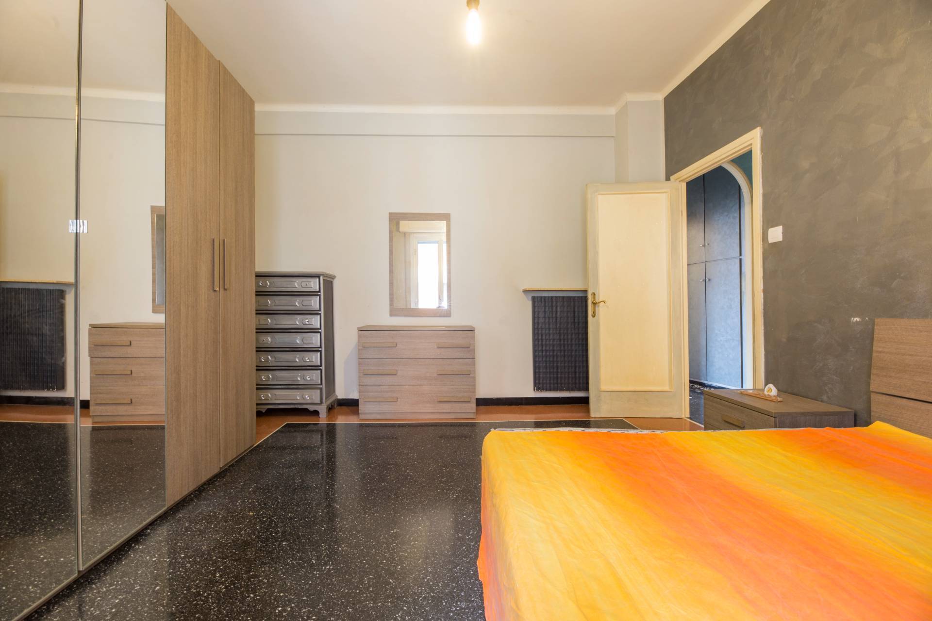 Appartamento in vendita a Genova, Marassi