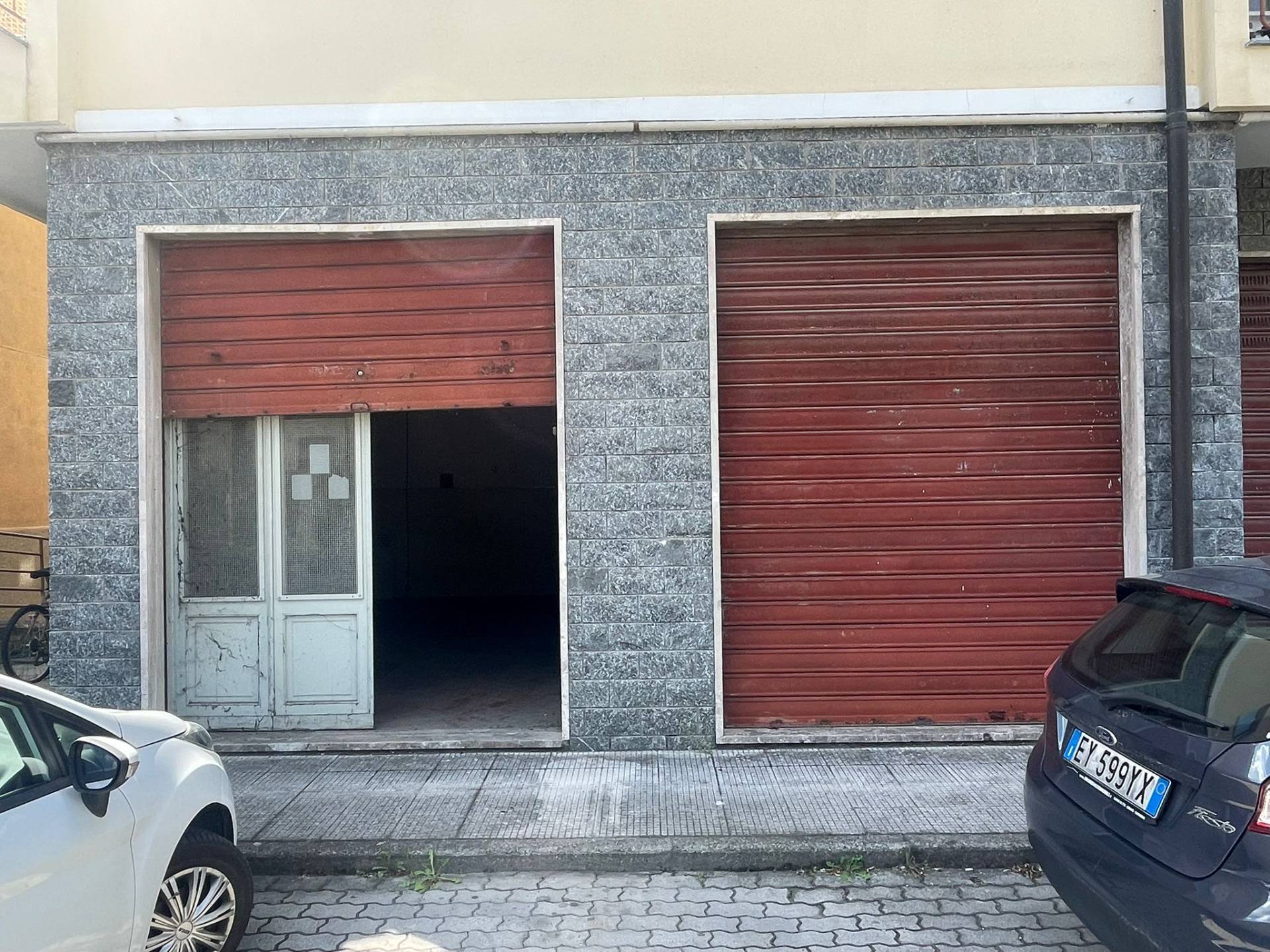 Locale commerciale in vendita a Millesimo