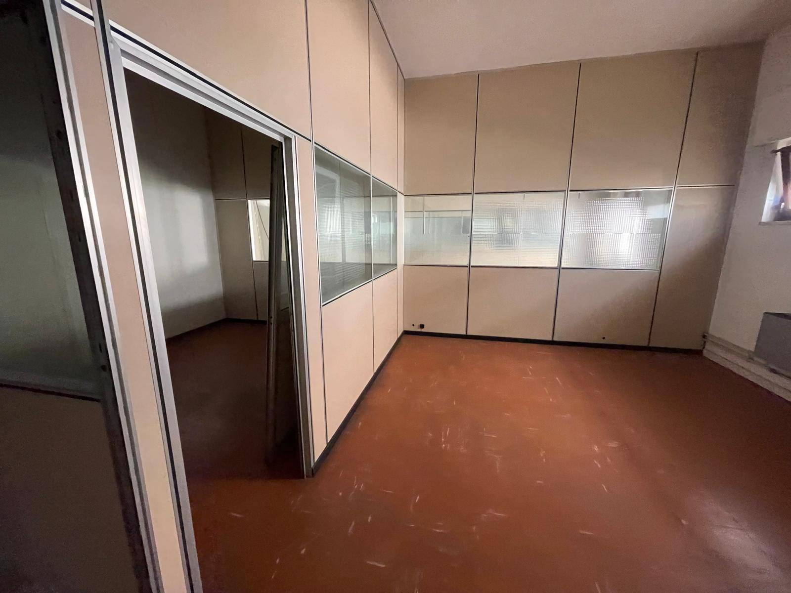 Locale commerciale in vendita a Millesimo