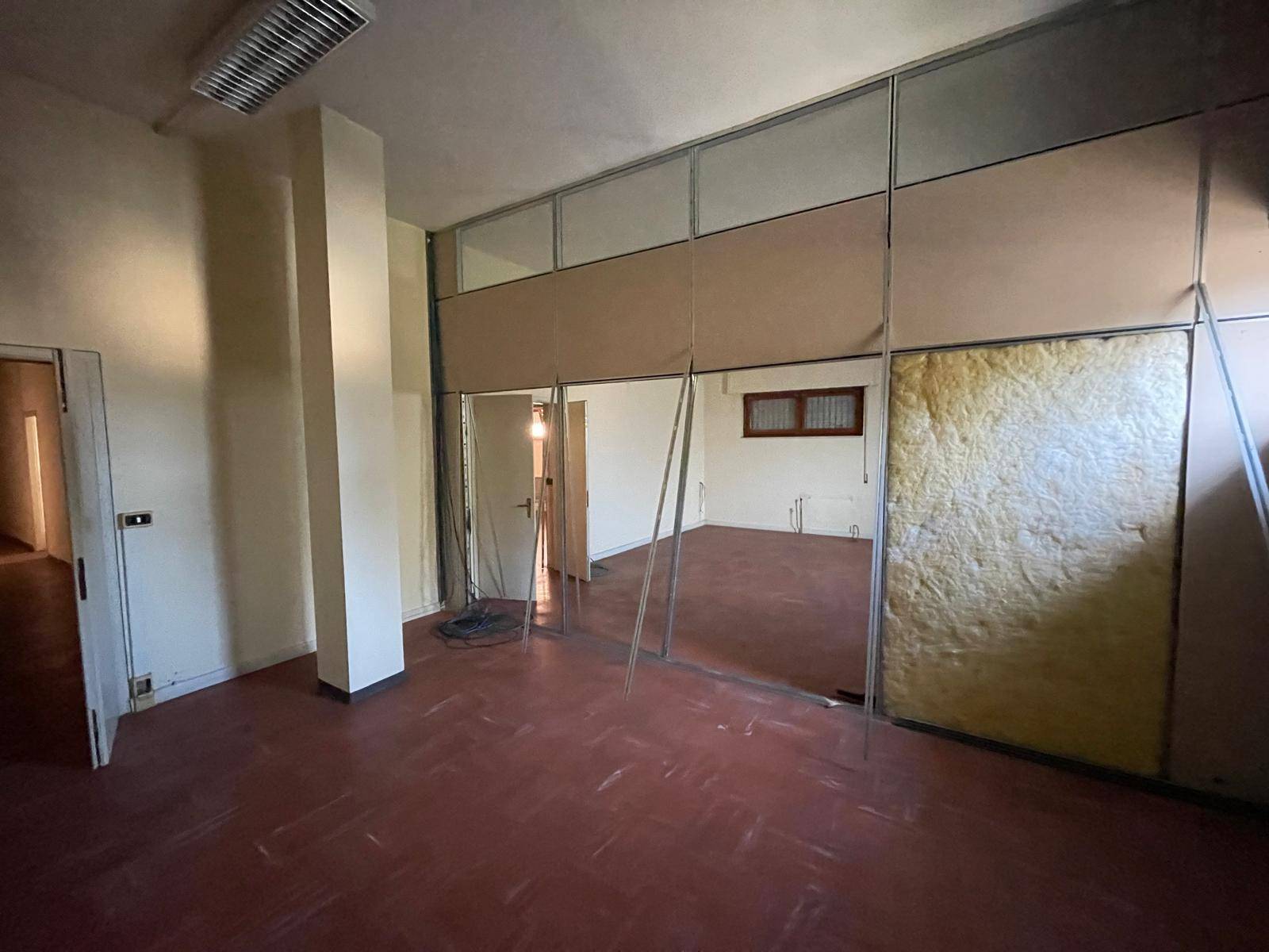 Locale commerciale in vendita a Millesimo