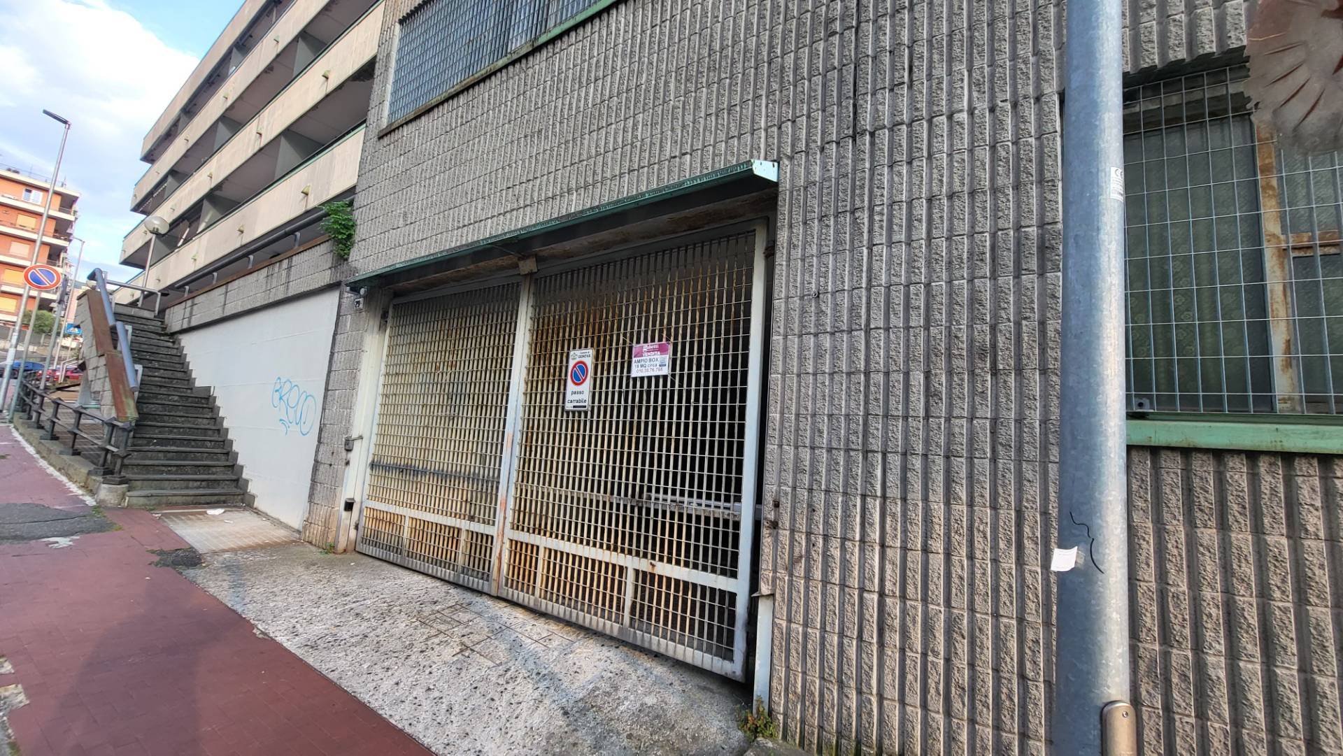 Box o garage in vendita a Genova, Borgoratti