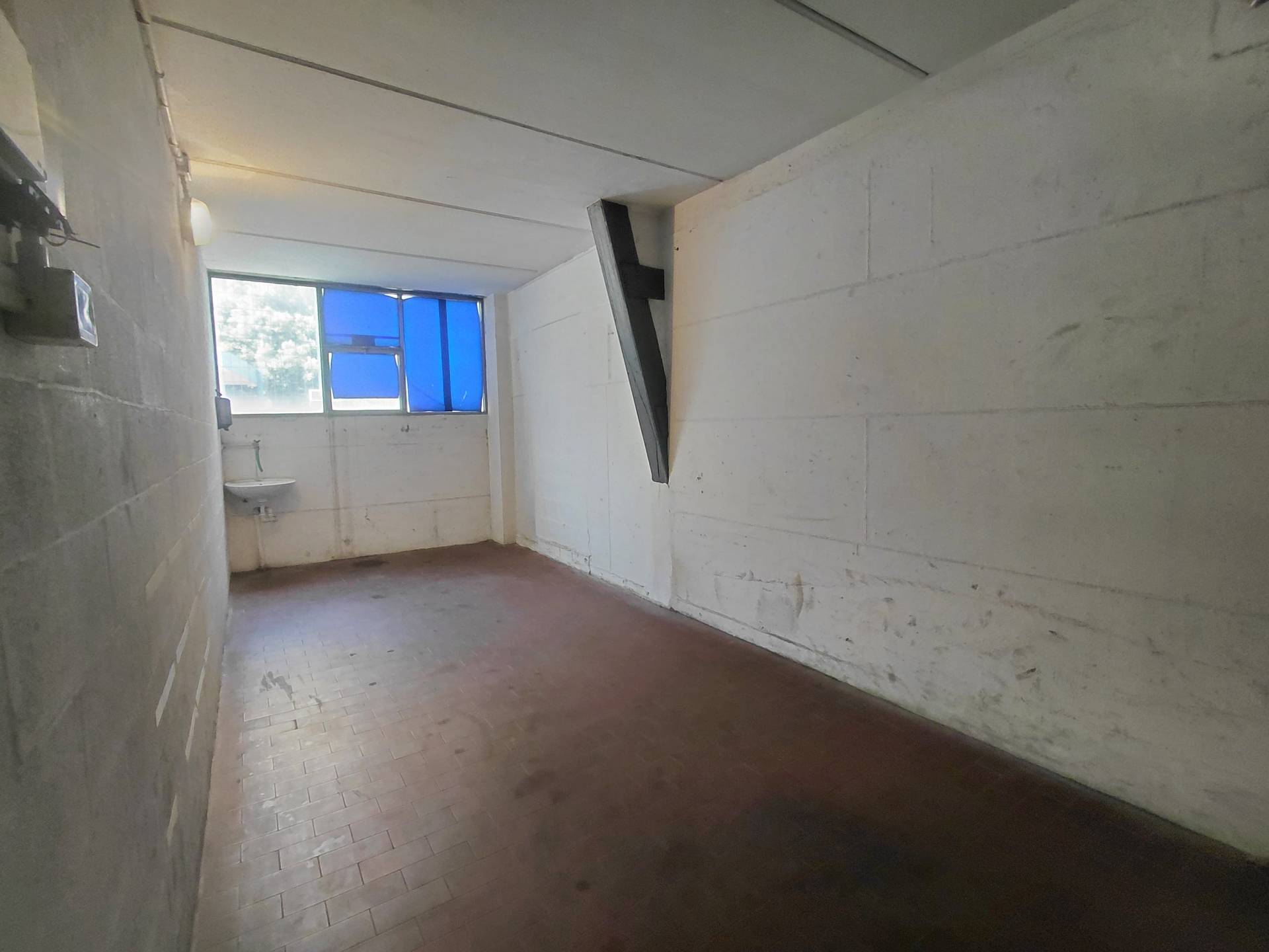 Box o garage in vendita a Genova, Borgoratti