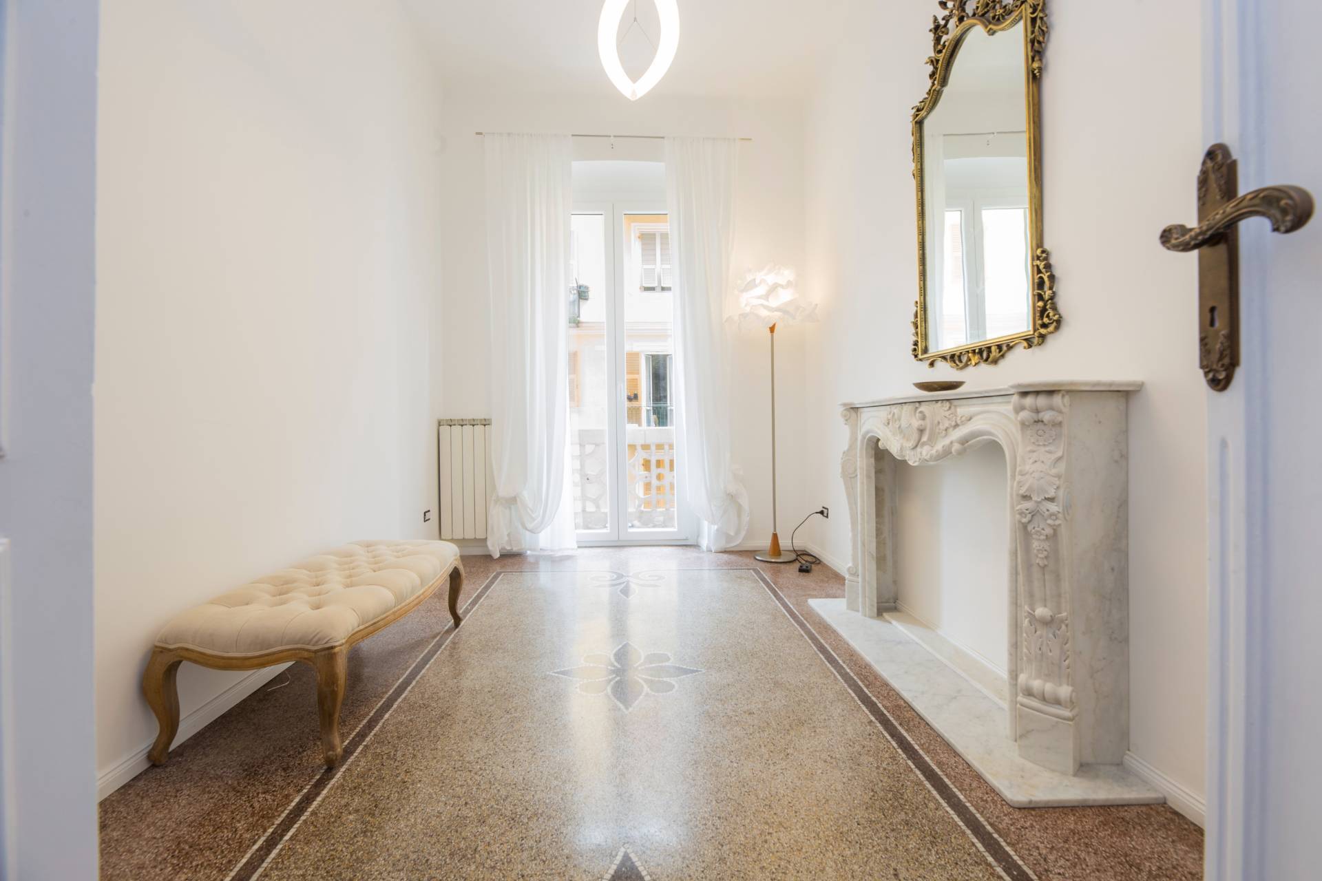 Appartamento in affitto a Genova, Castelletto