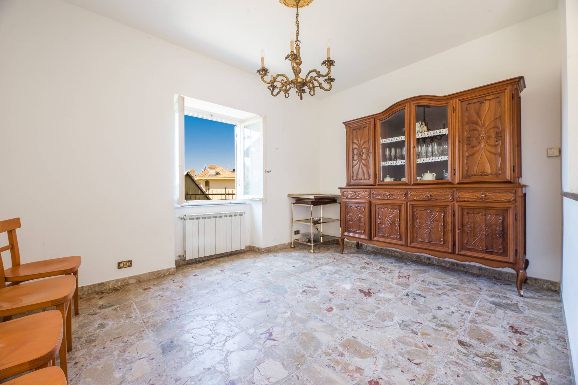 Casa indipendente in vendita a Genova, Molassana