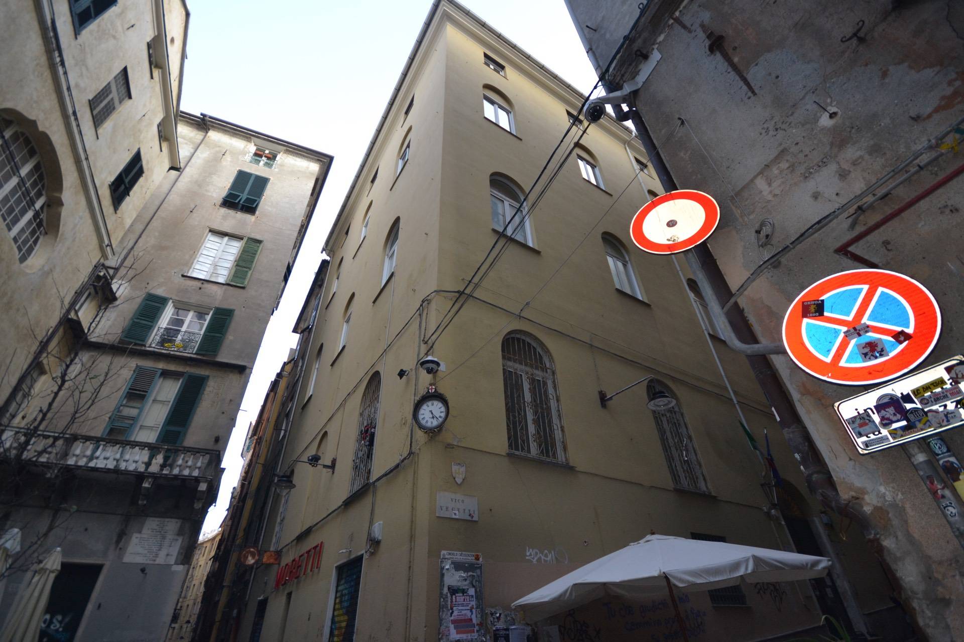 Abitazioni tipiche storiche in affitto a Genova, Centro Storico