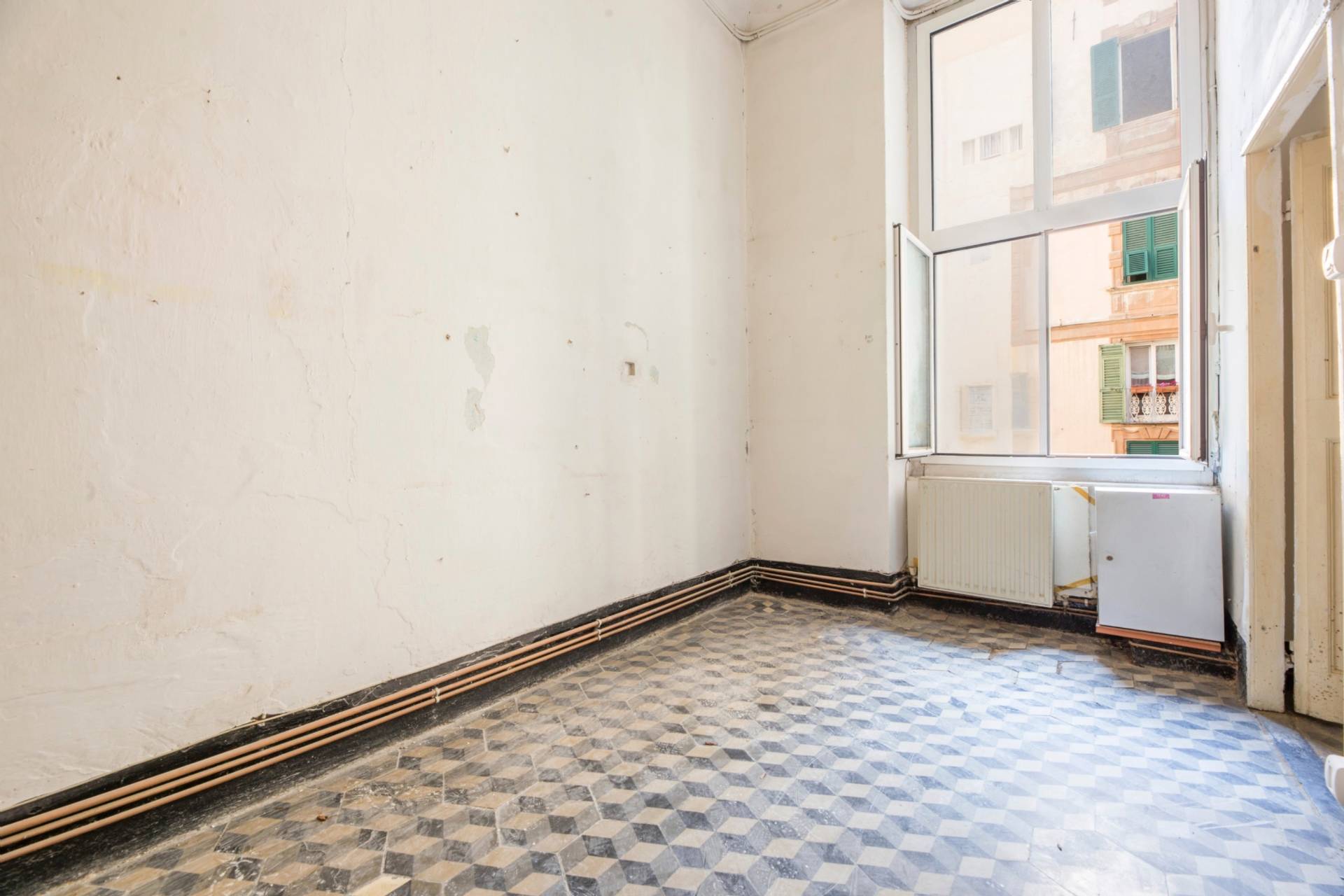 Appartamento in vendita a Genova, Centro Storico