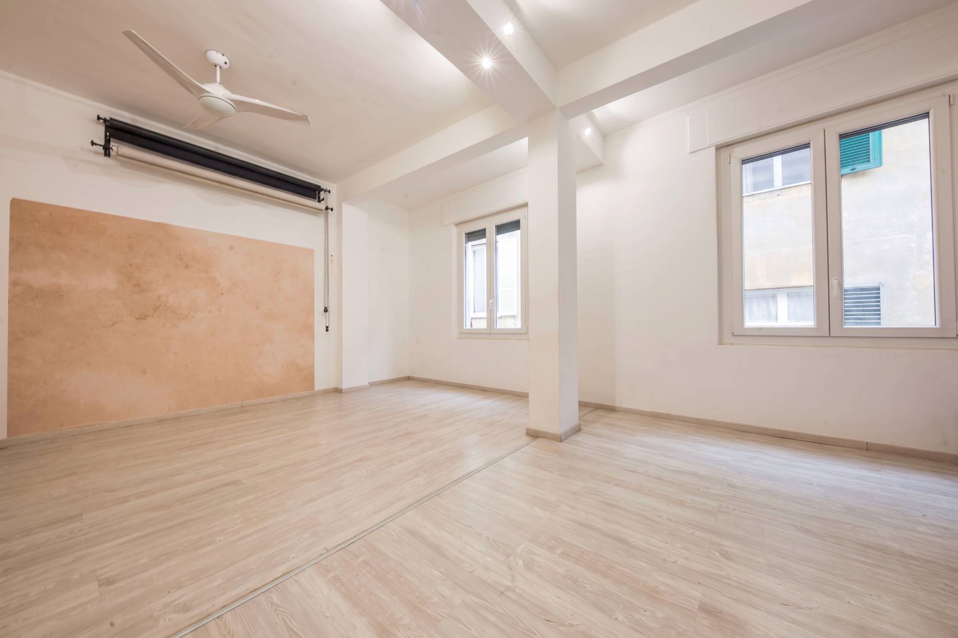 Ufficio in vendita a Genova, Centro Storico