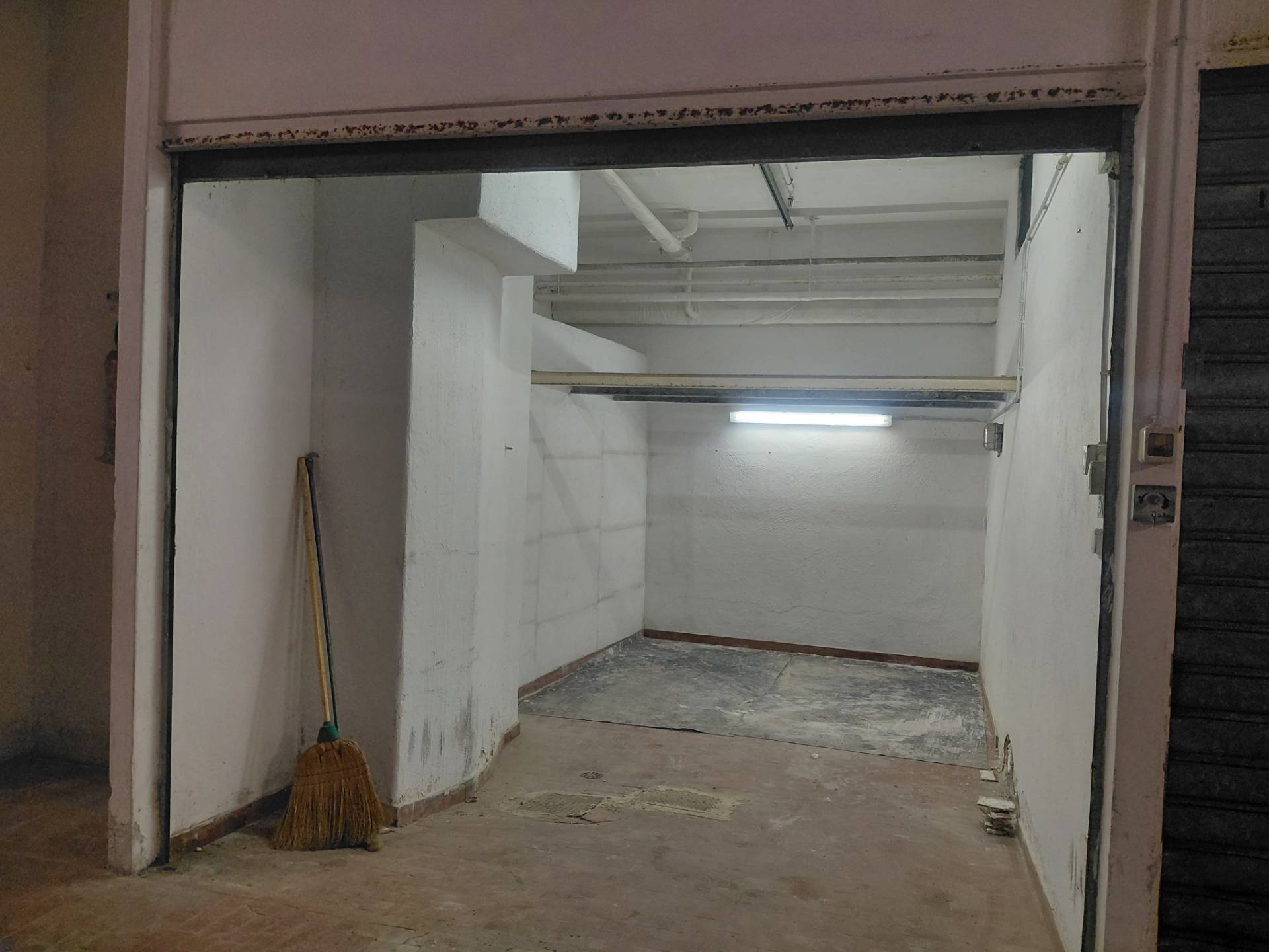 Box o garage in vendita a Genova, Quinto