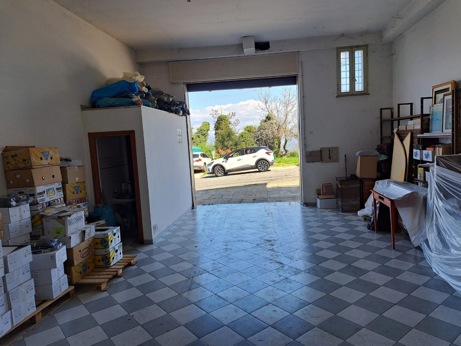 Box/Garage 80mq ristrutturato a Rocca Priora