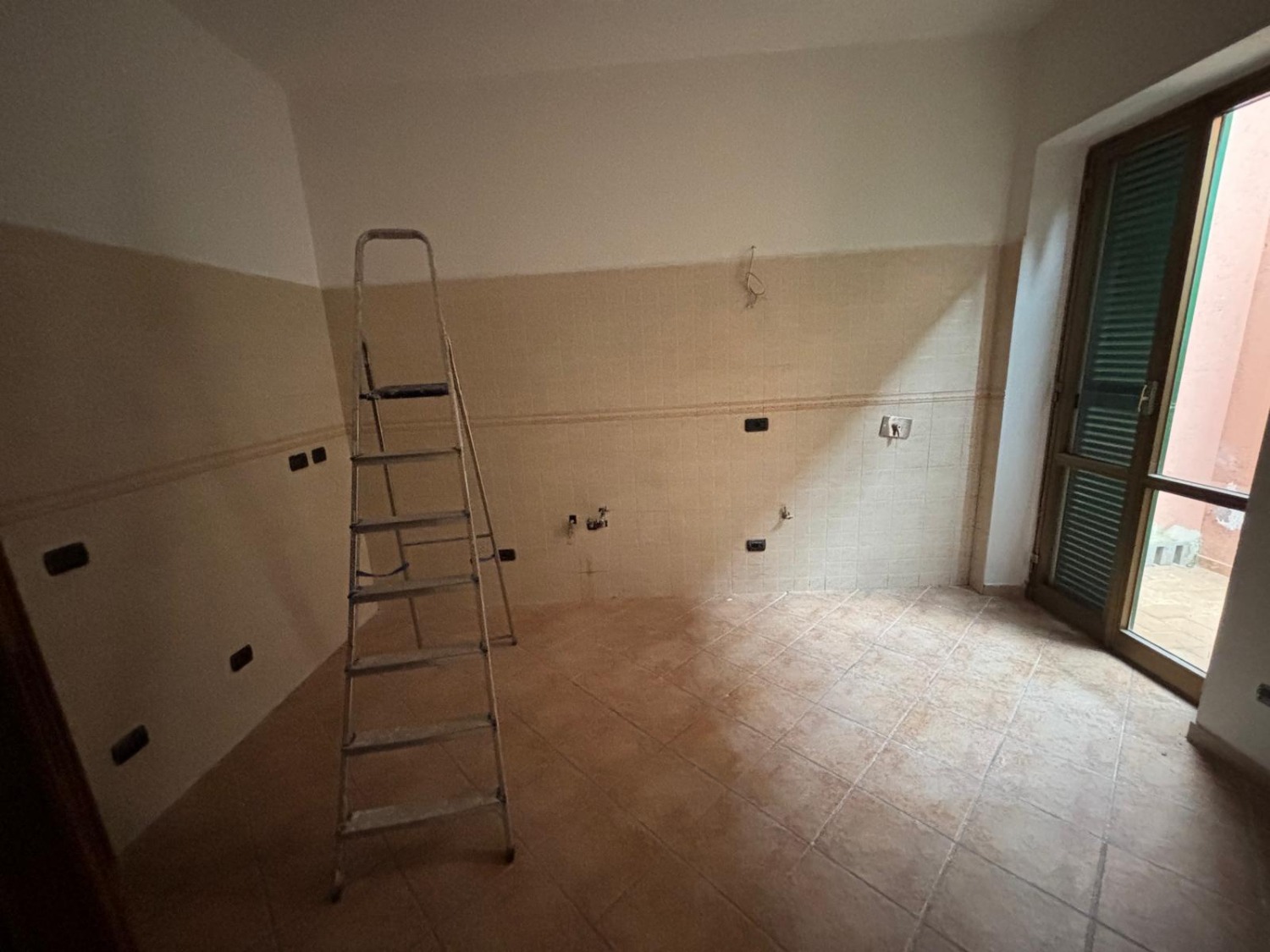 Trilocale con terrazzo a Grottaferrata