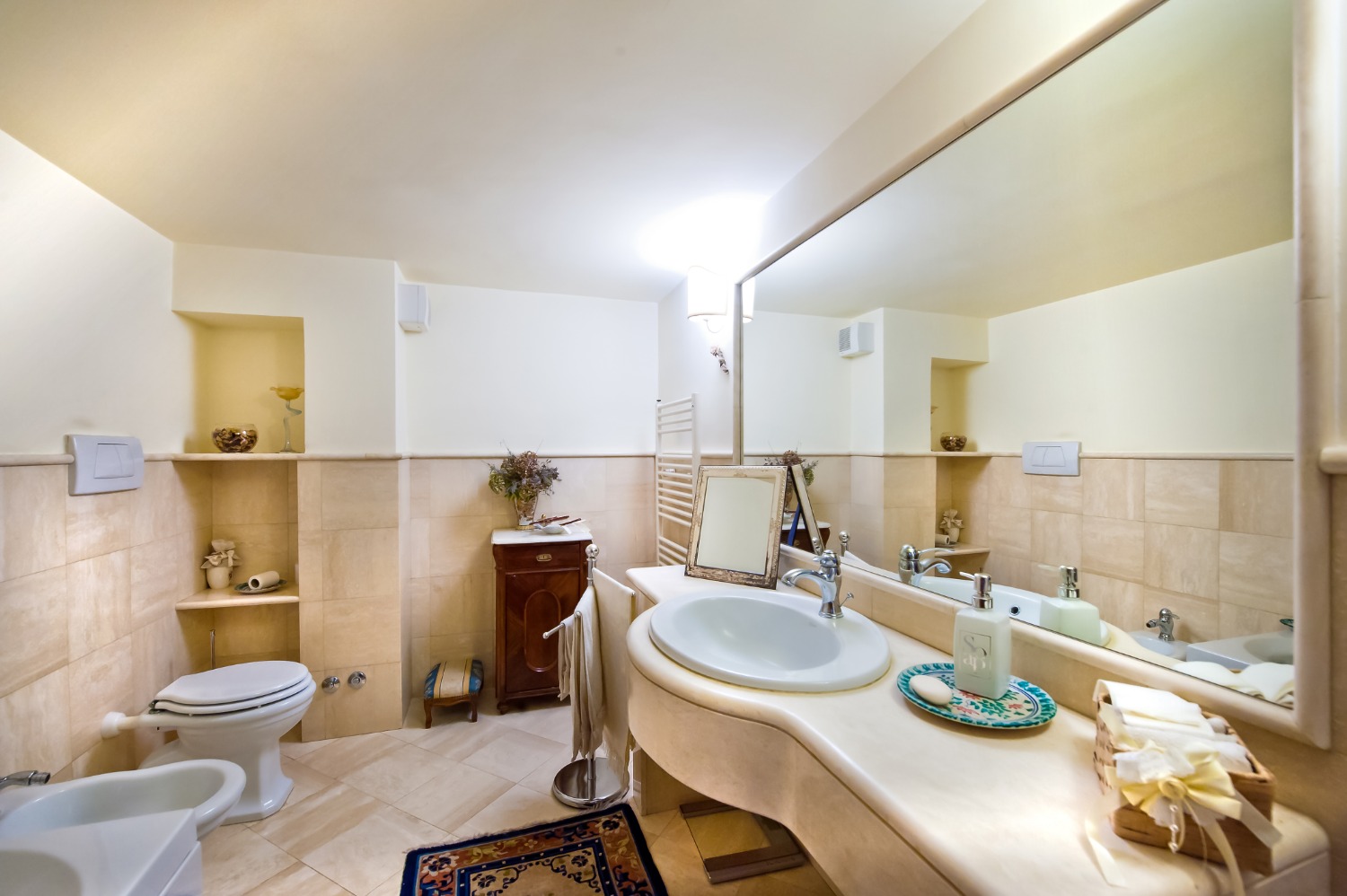 Villa con terrazzo a Monte Porzio Catone