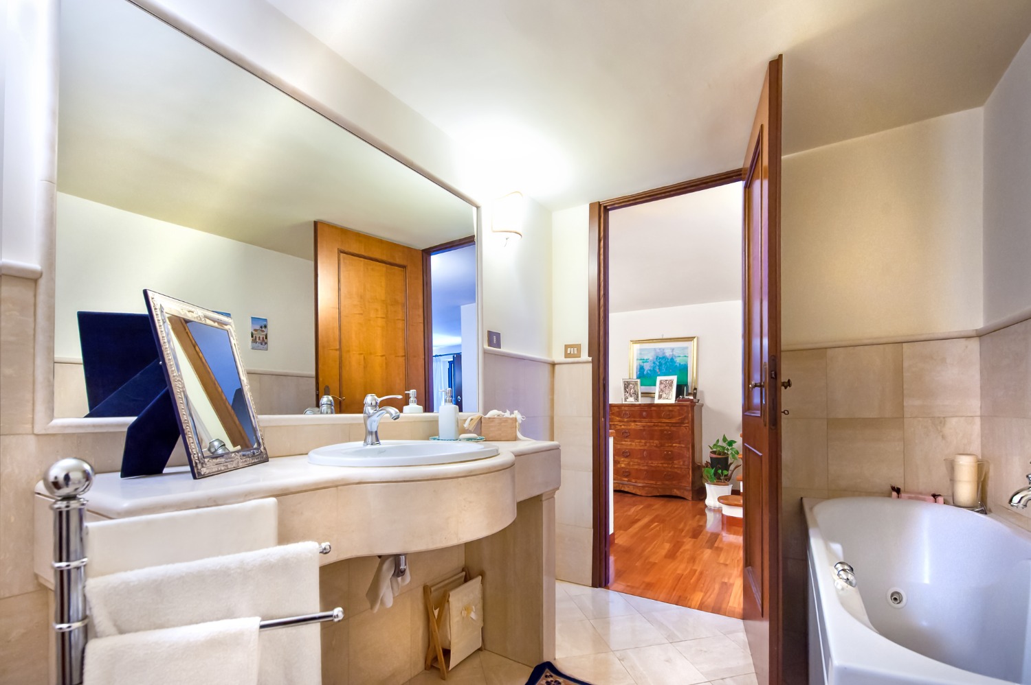 Villa con terrazzo a Monte Porzio Catone