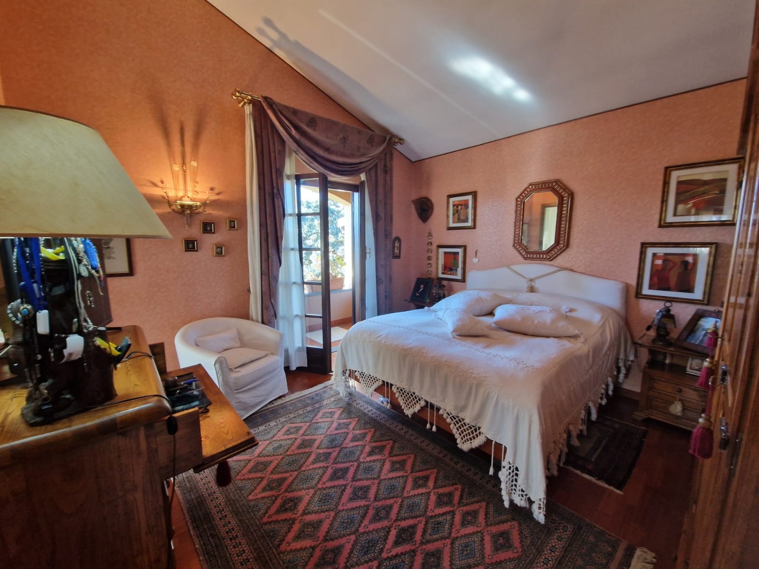 Villa con box a Rocca di Papa