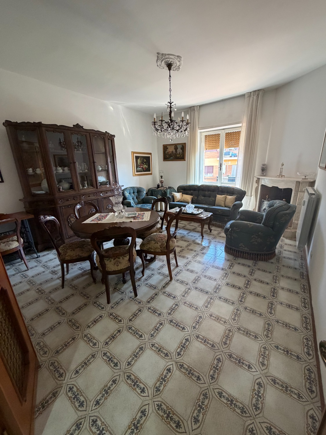 Trilocale con terrazzo a Grottaferrata