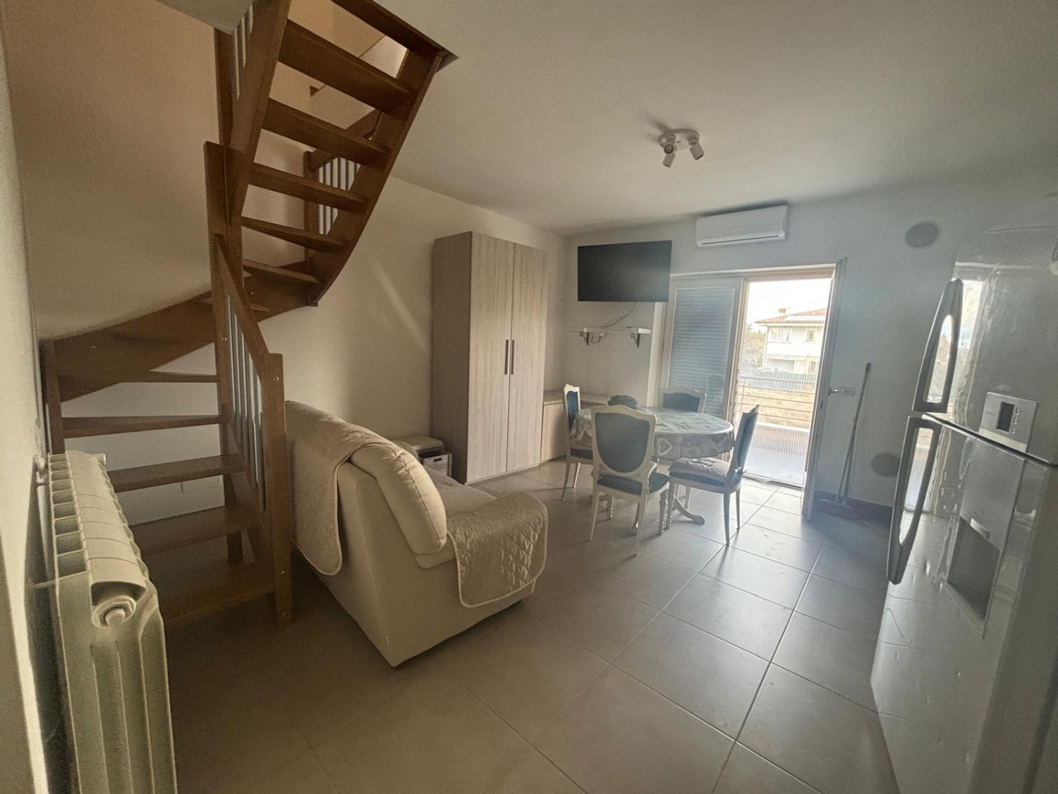 Trilocale con terrazzo a Rocca di Papa