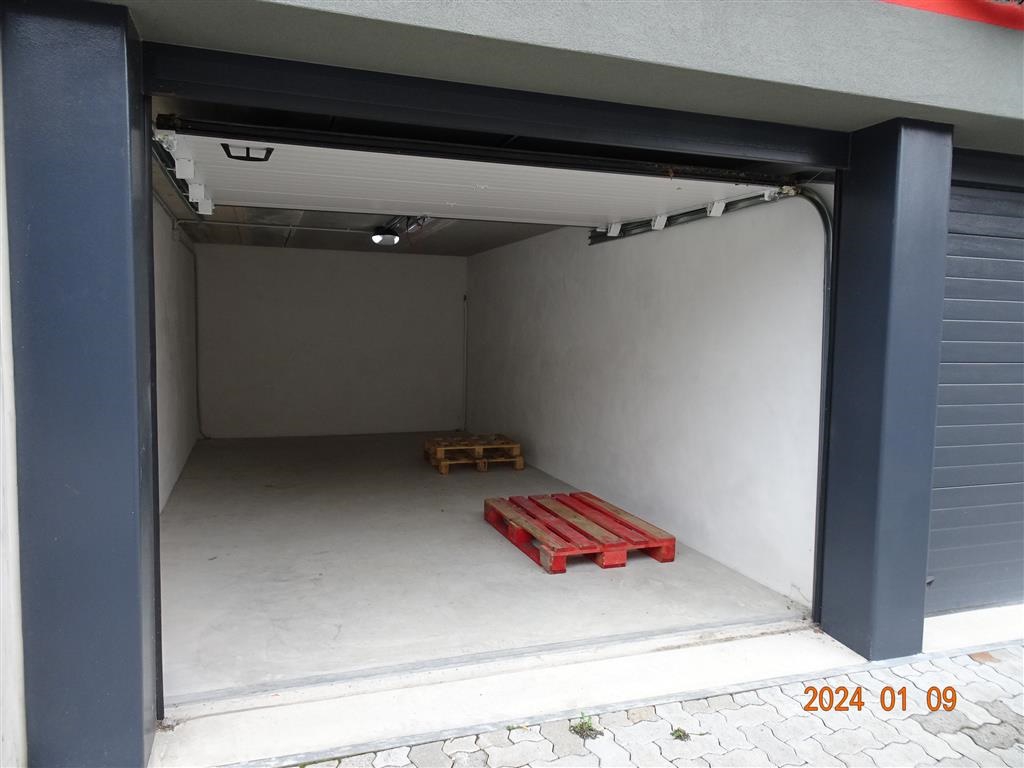 Box/Garage 19mq in affitto, Lecco maggianico