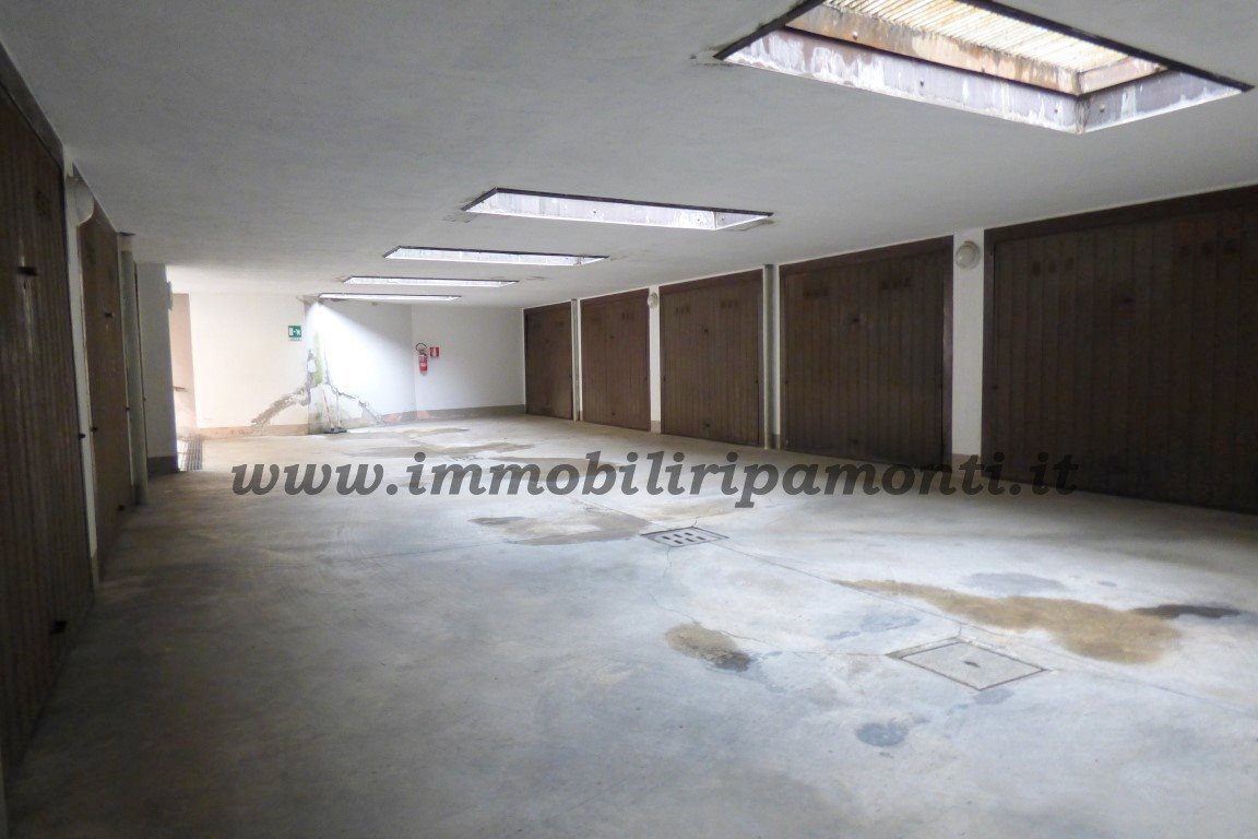 Box/Garage 14mq in affitto a Lecco