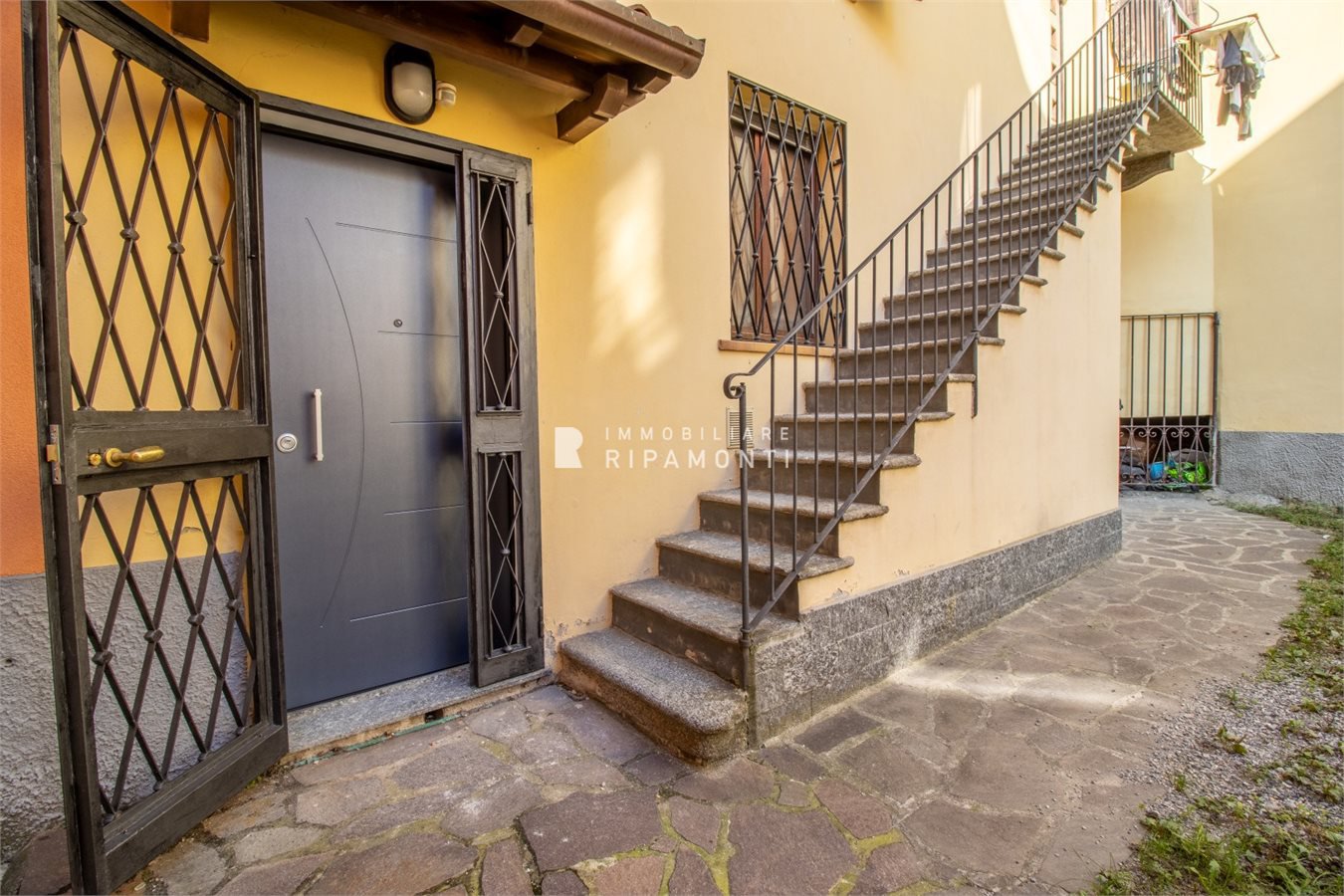 Bilocale in affitto a Civate