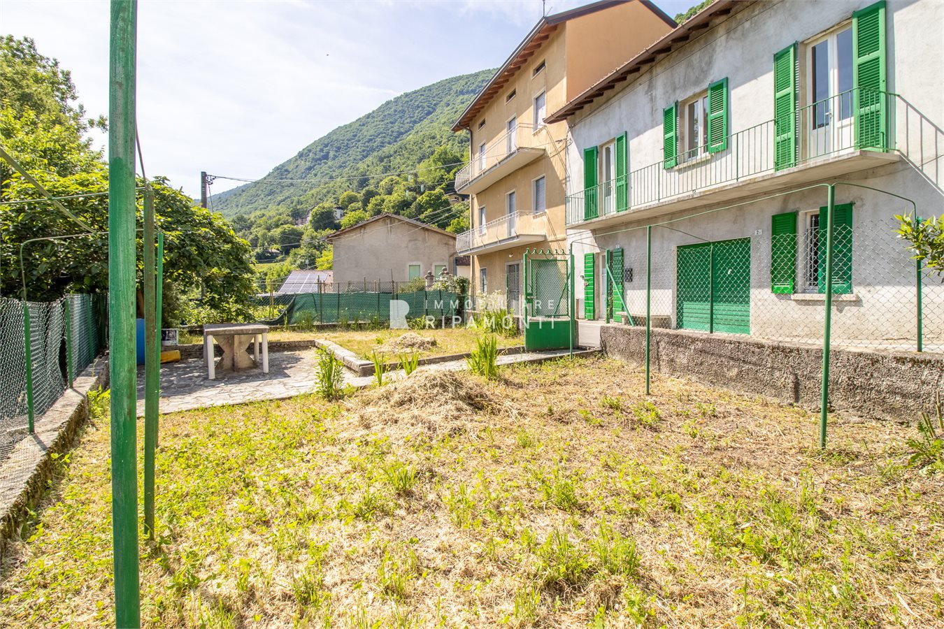 Villa in vendita a Civate