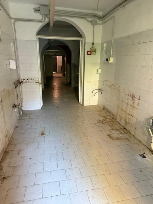 Locale commerciale da ristrutturare, Siena centro storico