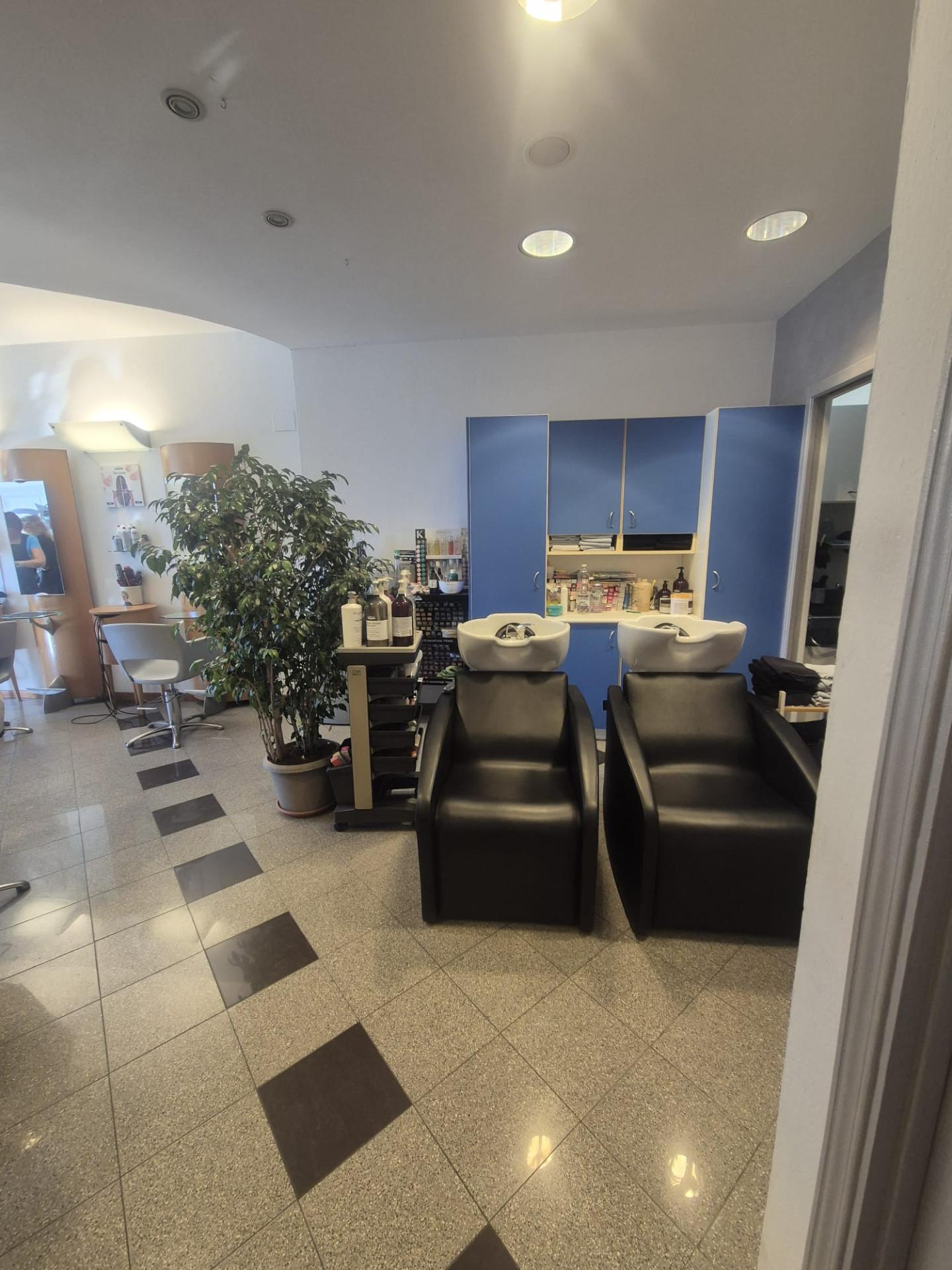 Attivit commerciale in vendita a Monteroni d'Arbia