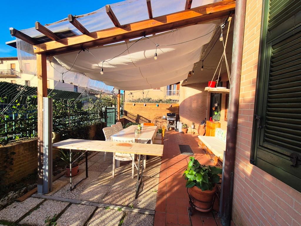 Quadrilocale con giardino, Sovicille rosia