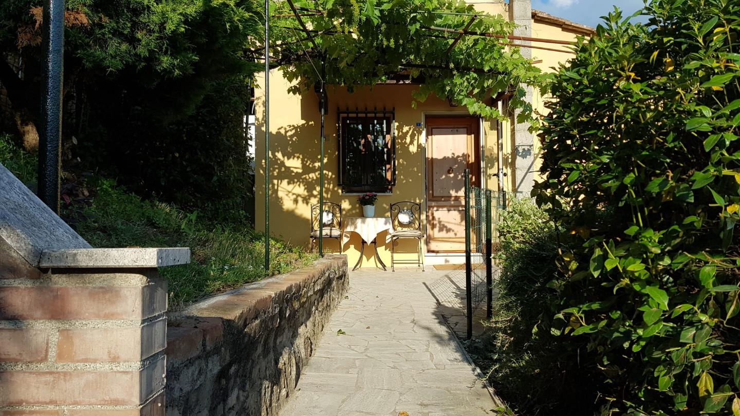 Casa indipendente con giardino, Siena scacciapensieri