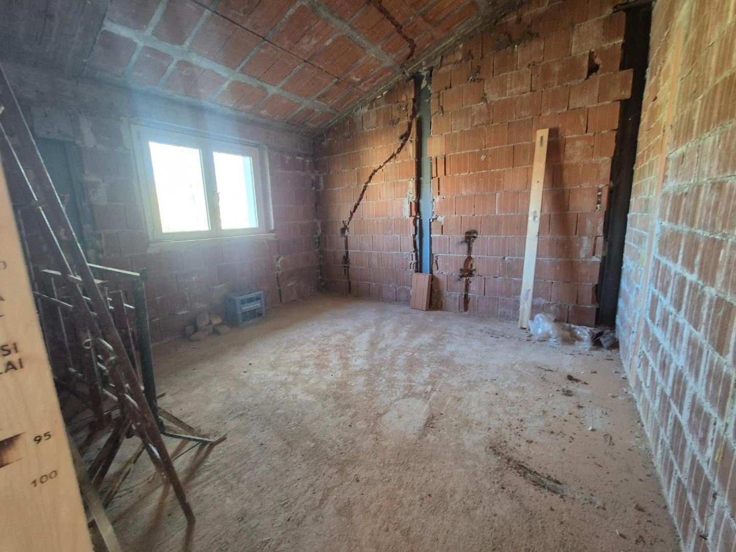 Rustico nuovo, Monteriggioni uopini