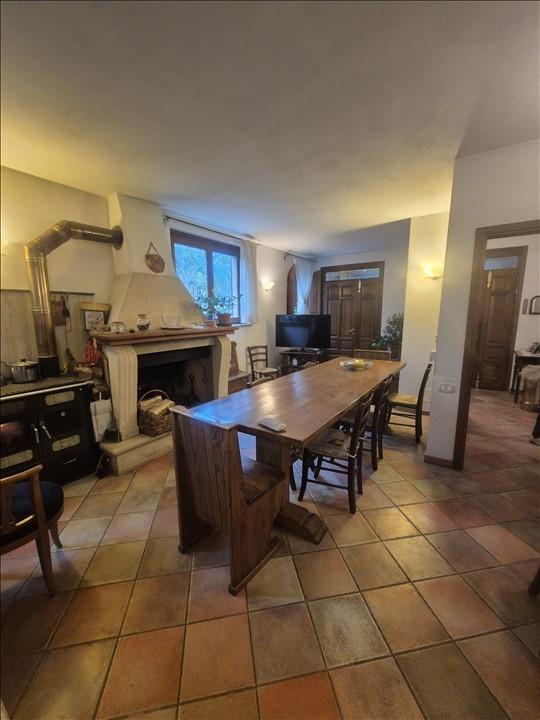 Casa indipendente con giardino, Asciano castelnuovo berardenga scalo