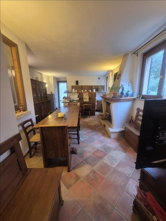 Casa indipendente con giardino, Asciano castelnuovo berardenga scalo