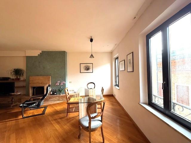 Appartamento con terrazzo, Siena centro storico