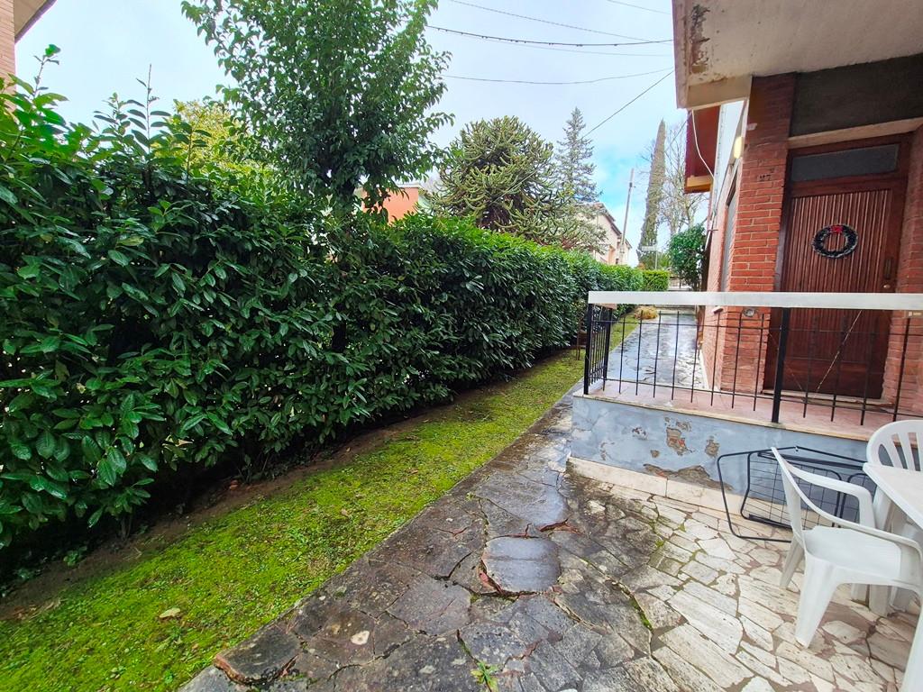 Appartamento con giardino, Siena scacciapensieri