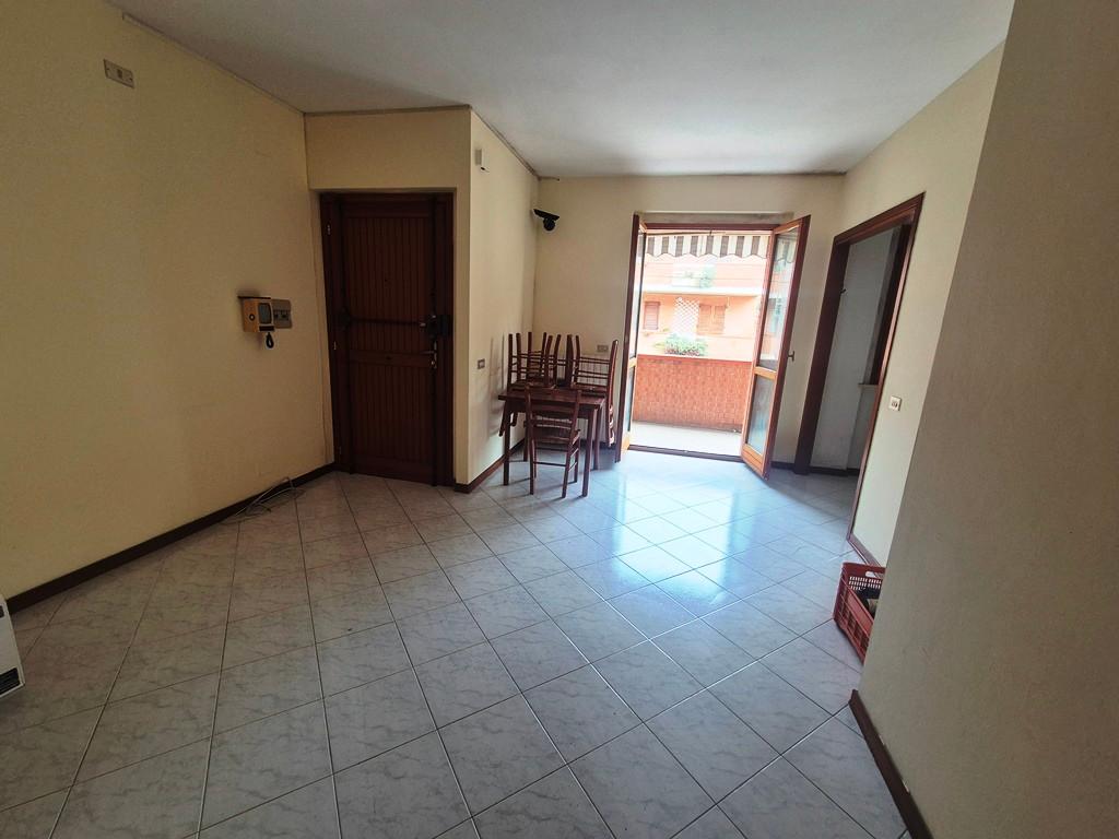 Appartamento con terrazzi, Siena costalpino