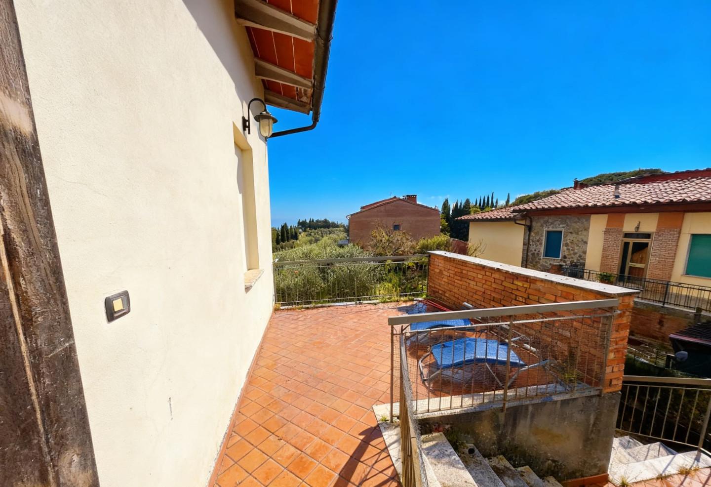 Appartamento con terrazzi, Castelnuovo Berardenga vagliagli