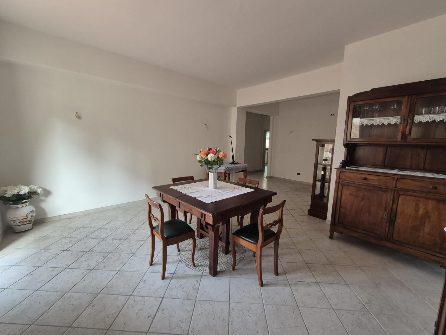 Appartamento con terrazzo, Monteriggioni belverde