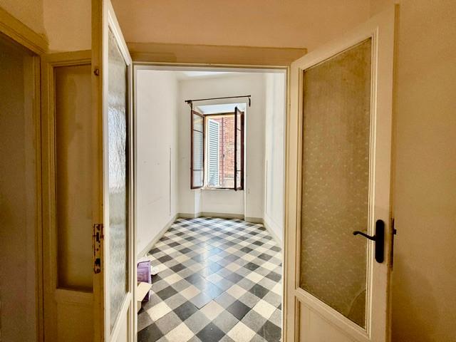 Appartamento da ristrutturare, Siena centro storico