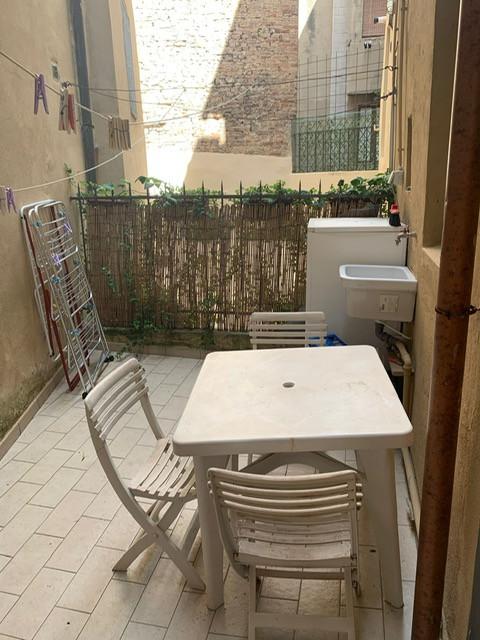 Trilocale arredato in affitto, Siena centro storico