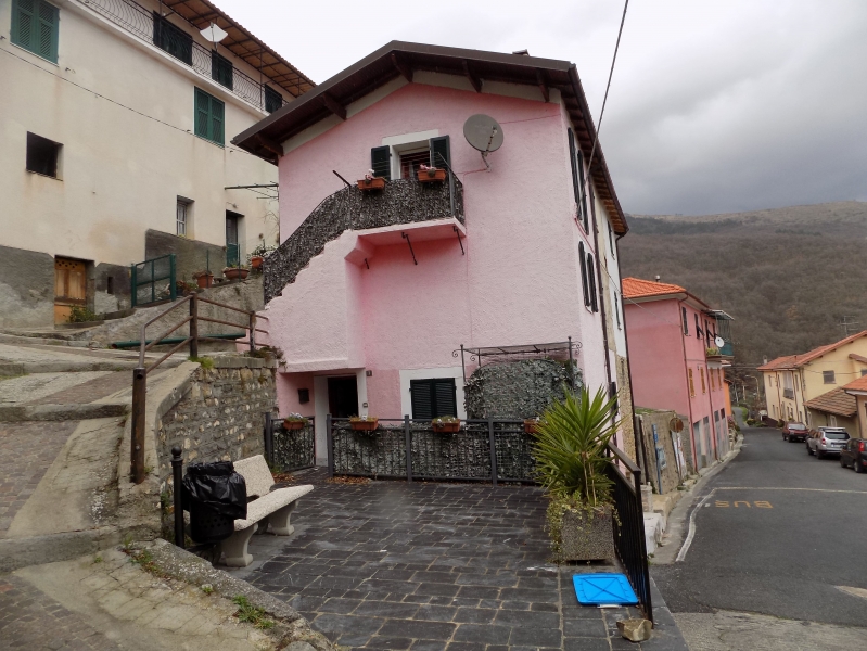 Casa indipendente in vendita a Aurigo