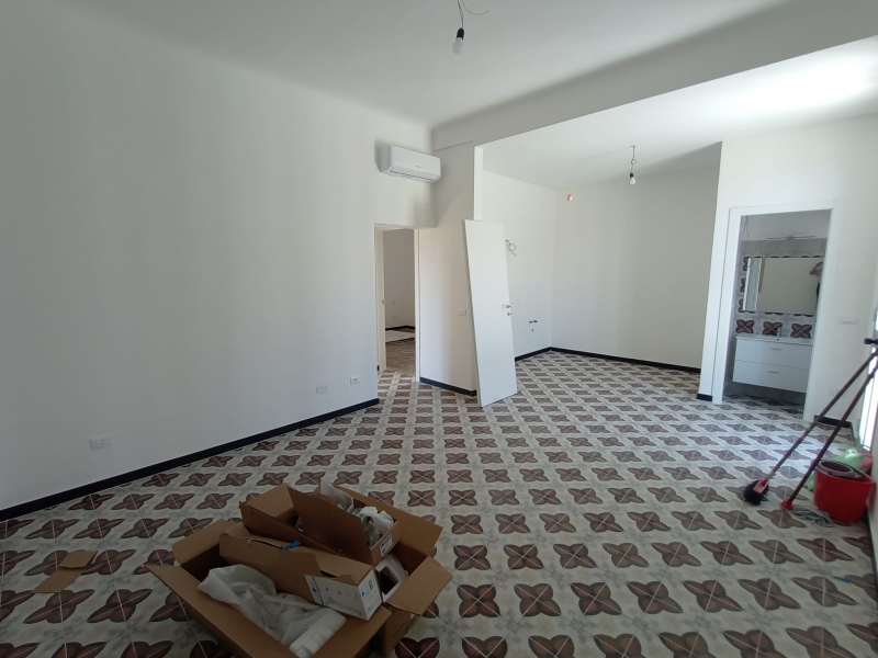 Trilocale con giardino a Imperia