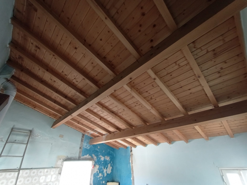 Quadrilocale da ristrutturare a Lucinasco