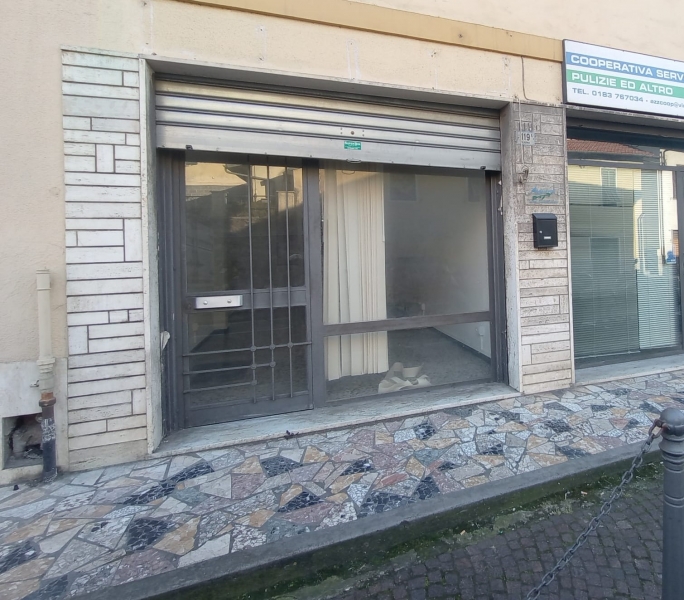 Ufficio in affitto a Imperia