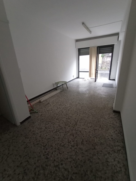 Ufficio in affitto a Imperia