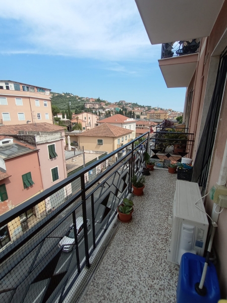 Quadrilocale in vendita a Imperia