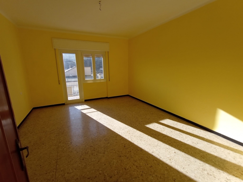 Quadrilocale in affitto a Imperia